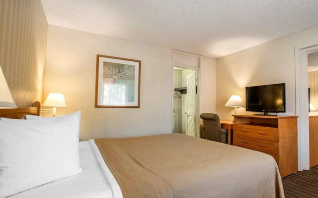 Travelodge by Wyndham Palm Springs