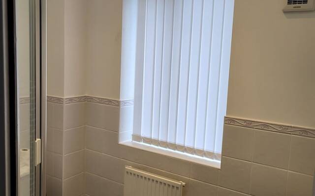 Impeccable 4-bed House in Leicester