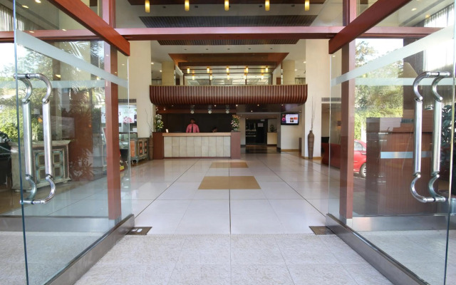 Harrisons Hotel