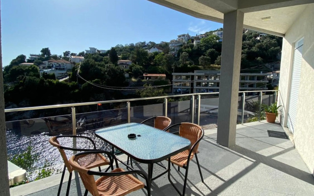 Apartments Klikovac Liman II