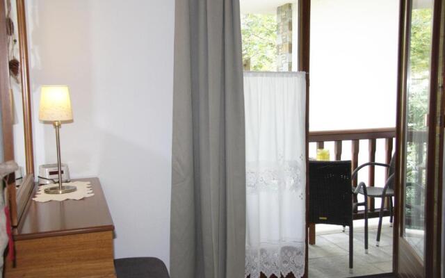 PLATANOFYLLA Family Apartment No6
