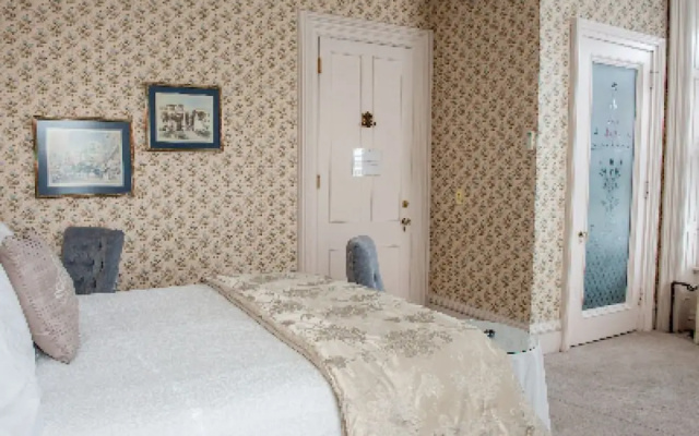 Marble Mansion Inn