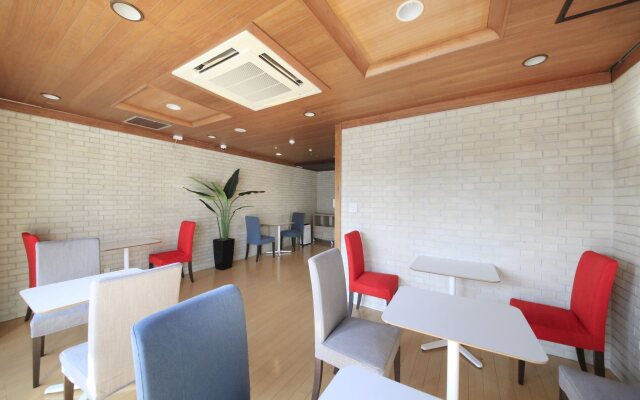 Centurion Ladies Hostel Ueno Park - Caters to Women