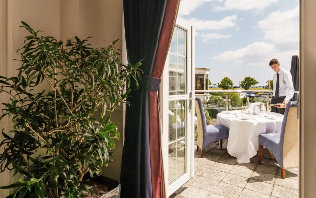 The Palace Hotel & Spa