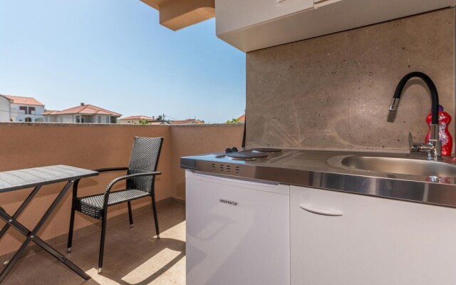 Awesome Apartment in Pakostane With Wifi