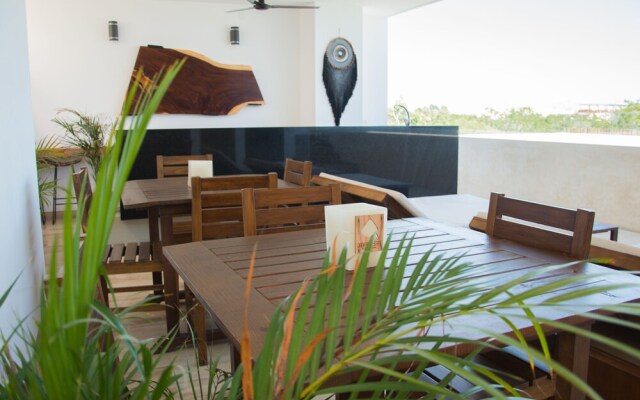 Amira Residence