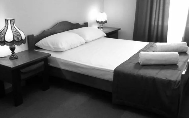 Patefon Rooms