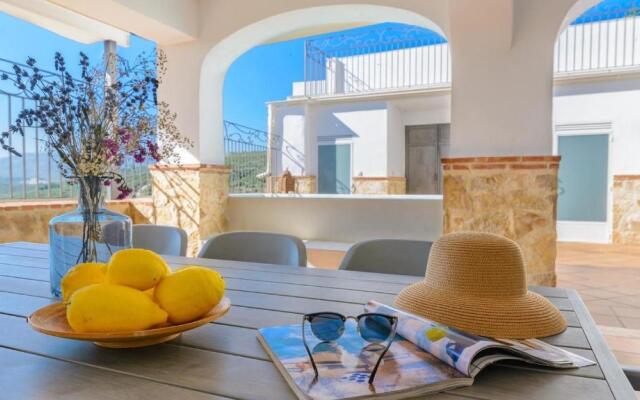 Torreon de Morayma Baena by Ruralidays