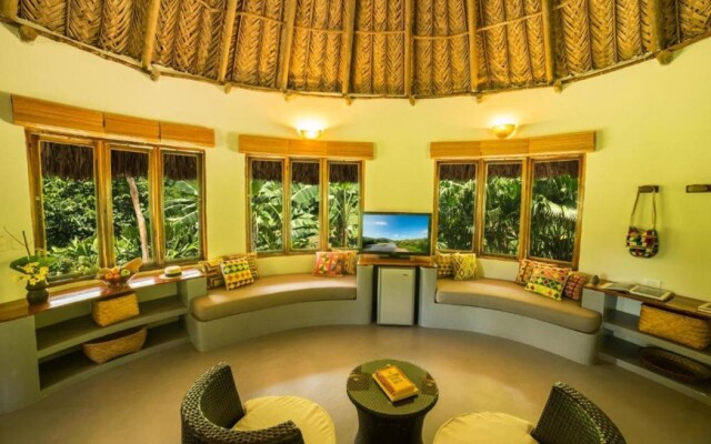 One Santuario Natural