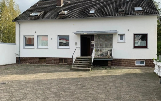 Souterrain Apartment Laatzen