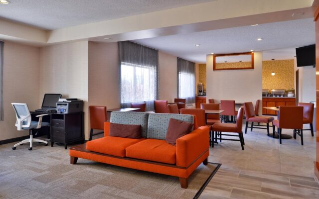 Best Western Ottumwa Inn & Suites