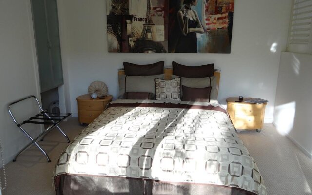 Eumundi Yacht Club B&B