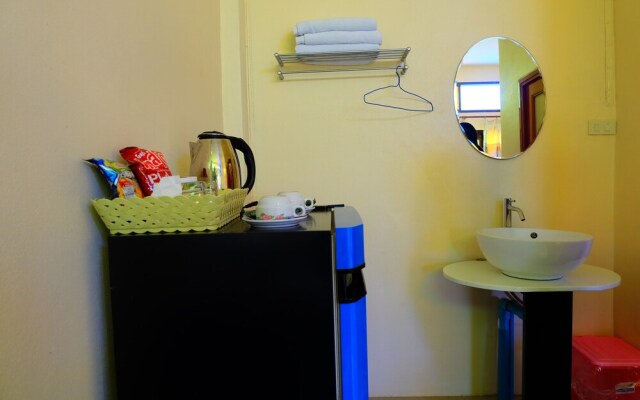 Ruan Chompoo Resort