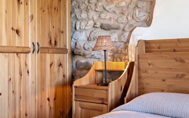 Spacious Holiday Home in Ca' De' Grimaldi near Town Center