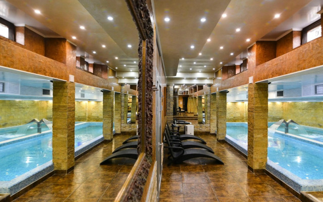 Premier Prezident Garni Hotel and Spa