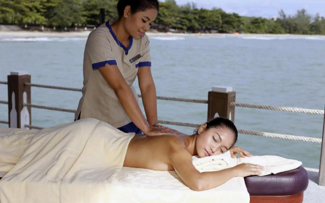 Independence Hotel Resort & Spa by Dara