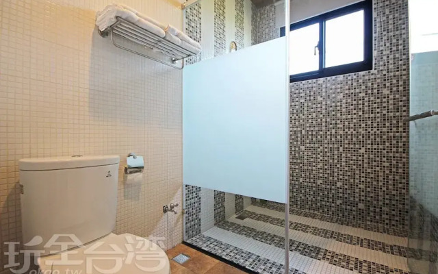 Taoyuan B&B