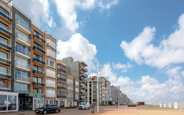 Modern Coastal Apartment in Koksijde