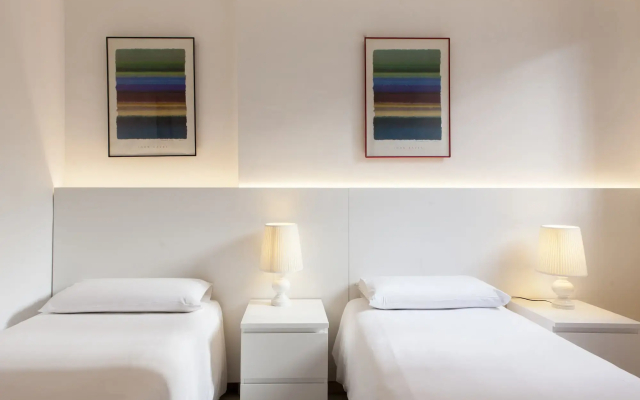 Las Ramblas Pasaje Bacardi Apartments