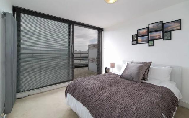 Excel Apartments Bloomsbury 2