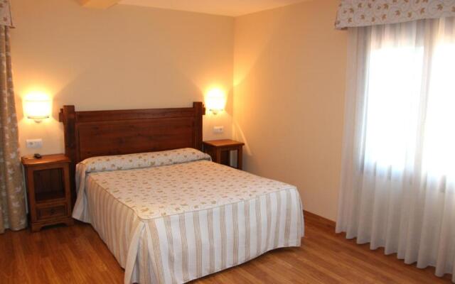 Aparthotel Tres Caminos