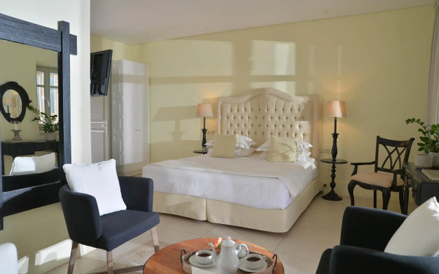 Akrolithi Boutique Hotel