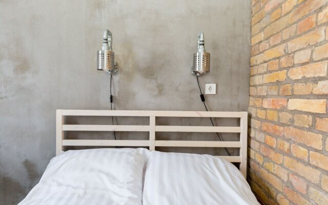 Downtown Studio Apartment