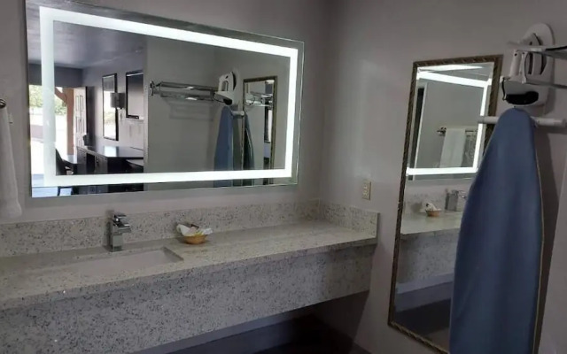 Regency Inn Norco