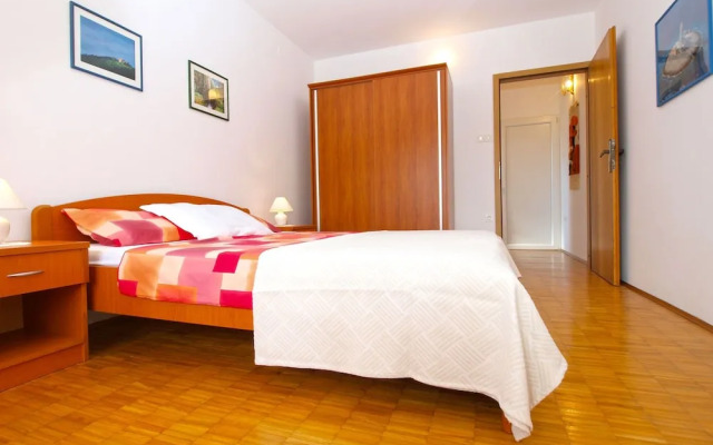 Apartment 1482