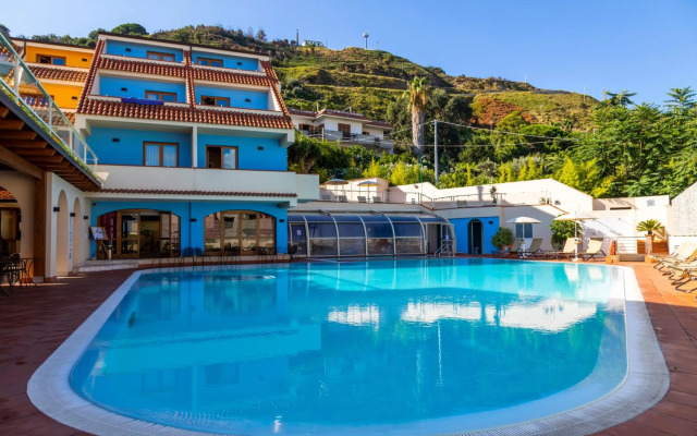 Hotel Tropis