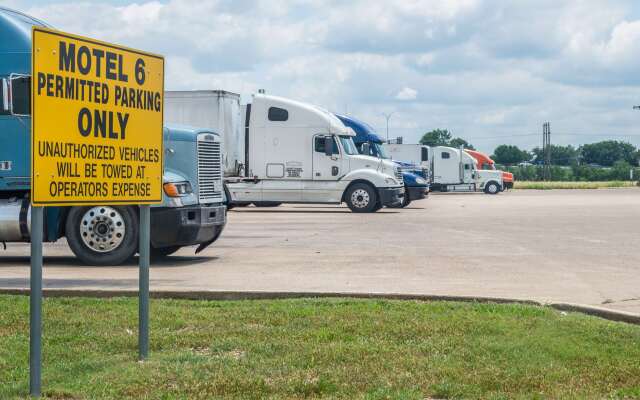 Motel 6 Mesquite, TX - Rodeo - Convention Ctr