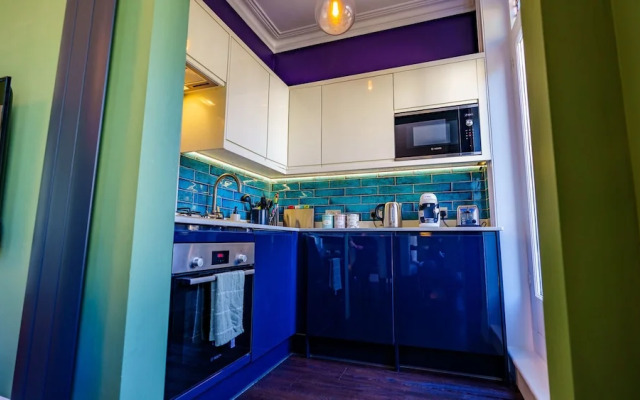 Stylish One Bedroom Flat in Kensingston, London