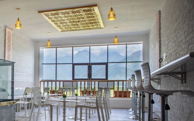 Kashmir Holiday Resort