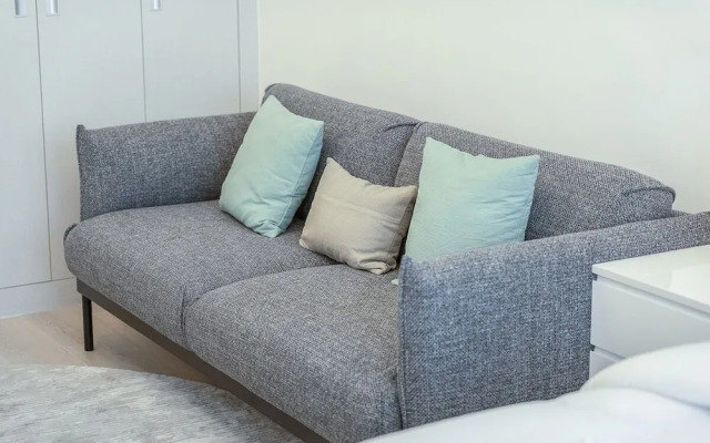 Perfect Studio That Sleeps 2 in JVC