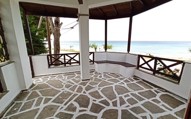Zennova 22 Nikiti Sea Side House