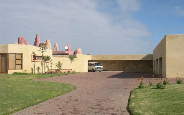 Sandcastle Villa