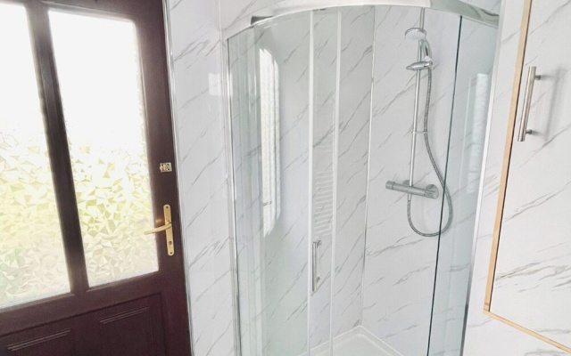 Cwt Tyddyn Shepherd's Hut