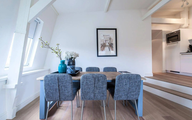 Tropen Apartments