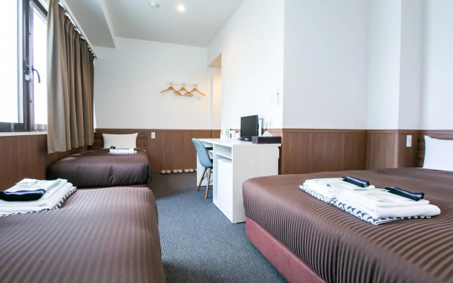 Oak Hotel Edo - Hostel