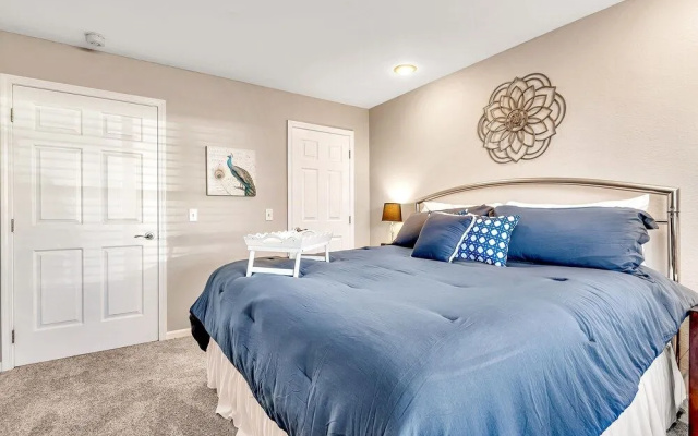 Almost Home 2 Bedroom Condo by RedAwning