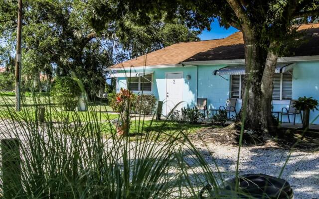 Island View Cottages