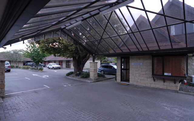 Bentleys Motor Inn
