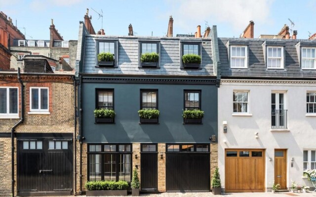 Cadogan Place - 3 bed