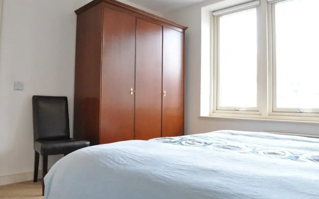 Fantastic Stylish 2 Bed Next to Borough Station