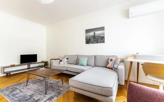 Chic Flat 5 min to Moda Pier