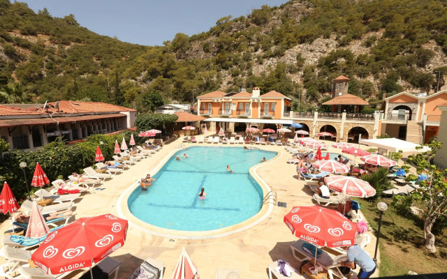 The Tower Hotel
