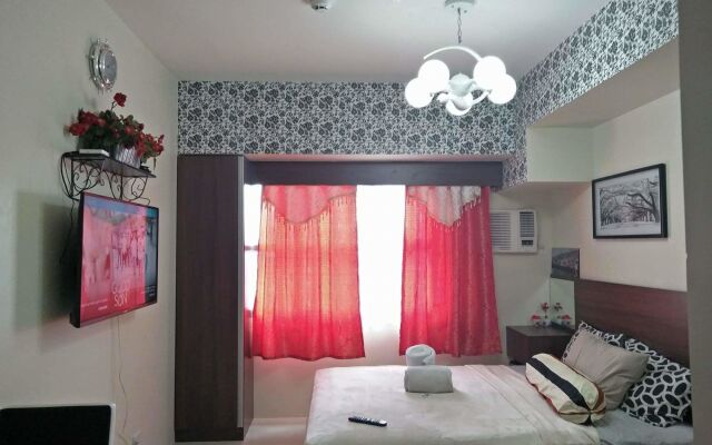 ECJ Cozy Studio Units at Horizons 101