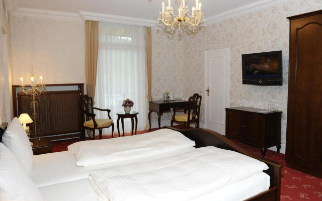HELIOPARK Bad Hotel zum Hirsch