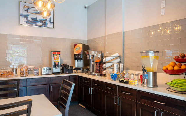 Ramada Limited Redondo Beach
