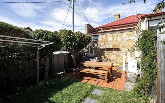 Berwick Cottage and Studio